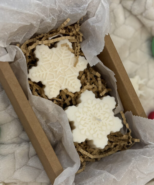 Snow flake candle